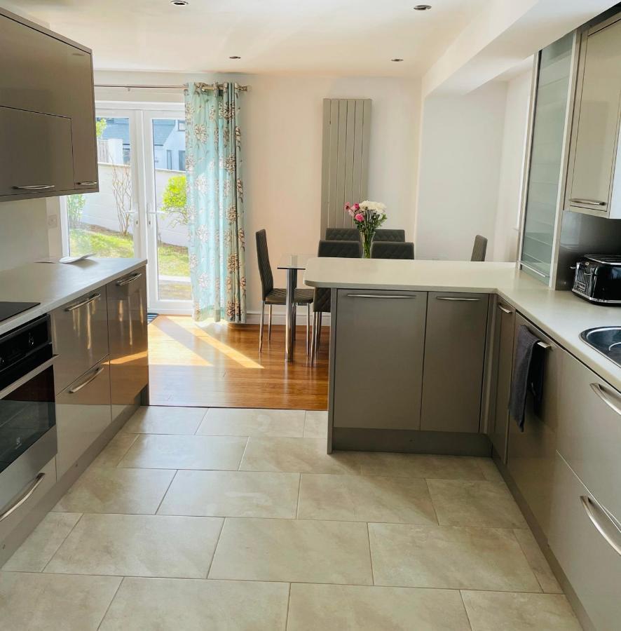 Sunny Corner, Padstow. Spacious 3 Bedrooms, 2.5 Bathrooms, Parking, Garden. Zewnętrze zdjęcie