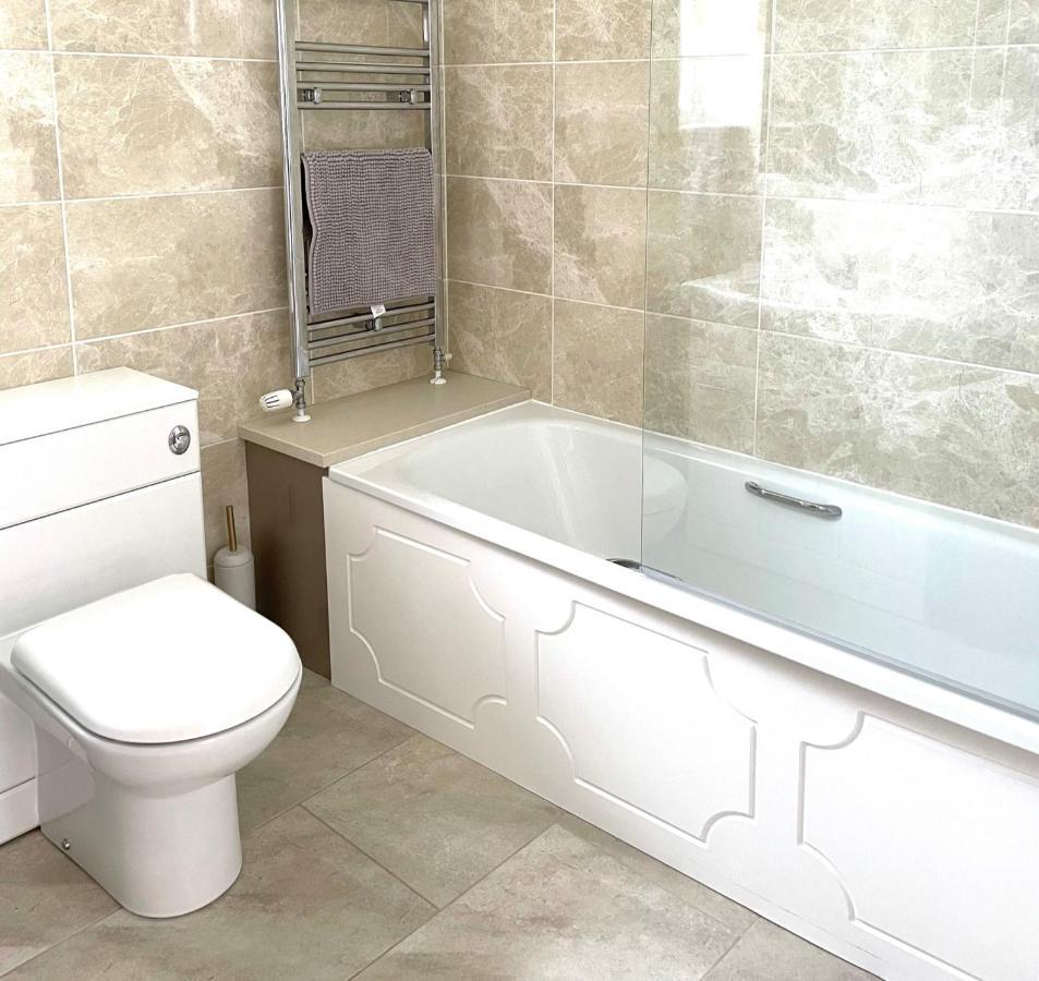 Sunny Corner, Padstow. Spacious 3 Bedrooms, 2.5 Bathrooms, Parking, Garden. Zewnętrze zdjęcie